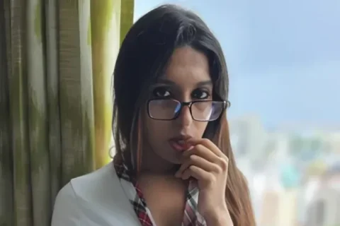 Arunima Banik Spreads Legs And Rubs Chocolate on Pussy Teasing On Cam