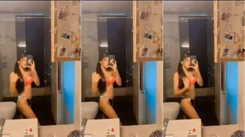 Beautiful Sexy Slim Indian GF Showing Update