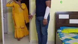 Desi gaon ki ladki ka chhupa romance rishtedar ke saath Sex Video