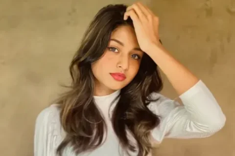 BEAUTIFUL MARATHI GF SMOKED, GETTING DRUNK SENSUAL BL0WJ0B REVERSE COWGIRL FUCKING HARD HINDI MARATHI CONVERSATION WITH BG MUSIC 2 VIDS UPDATE Sex Video