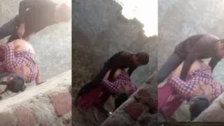 Desi village bhabhis wild outdoor doggy sex secret Sex Video