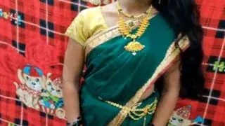 Hot Marathi Bhabhis Secret Desi Romance in Village Sex Video