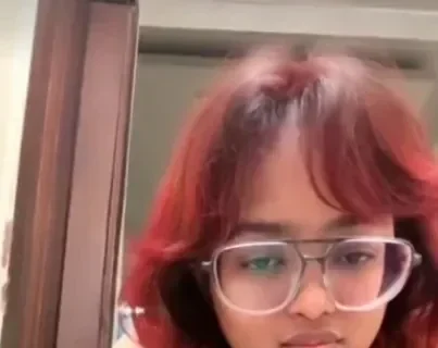 Desi Cam Babe Gives Deep Blowjob And Pussy Fucked Live Nude Sex Show