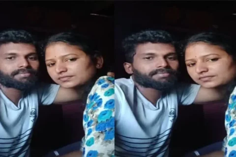 Cheating Bhabhi Affair Enjoying With Neighbour Lover