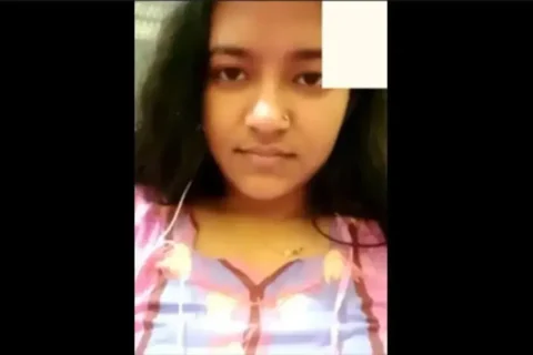 Desi ladkiyon ka secret live nude show hot romance Sex Video