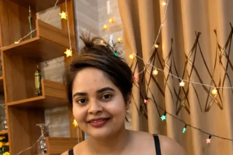 Payal Bhabhi Showing Her Spread Pussy and Teasing Ass Fully Nude Live