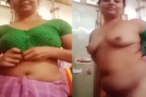 Assamese bhabhi nude pics and video viral MMS
