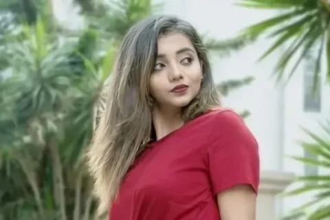 Zhea Bhattacharya Fully NUDE Live Teasing Her Fans With Tight Pussy and Boobs Sex Video