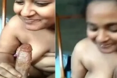 Horny girl enjoying sucking dick Hindi sex mms