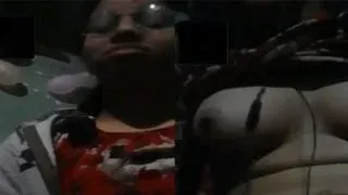 Desi virgin ladki ka video call pe secret boobs show Sex Video