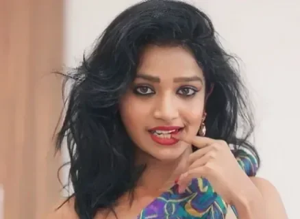 Lavanya Manickam Nude Romantic Video with her Partner Sex Video