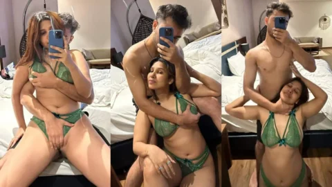 Desi GF Nude Mirror Selfies Leaked Tits Squeezed Sex