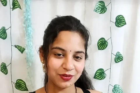 Desi Stripchat Babe Strips Live Shows Off Her Big Boobs and Hairy Pussy Sex Video