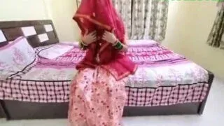 Shy desi wife ka hotel room mein secret hot affair Sex Video