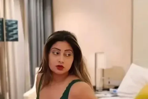 Insta Model Fariha Priyam Leaked Nude Topless Photoshoot Huge Boobs Hanging Out Sex Video