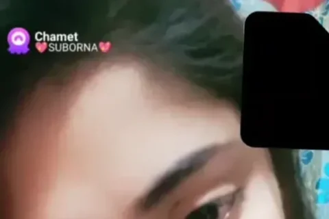 Sexy Indian Girl Chamet Live Teasing Her Tight Body in Leaked Video Sex Video