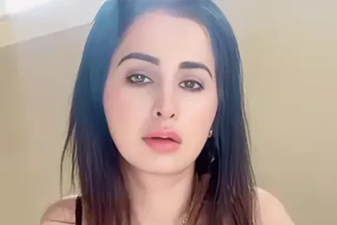 Punjabi Onlyfans Model Meeti Kalher Leaked Naked Oiled Up Tits and Hard Dildo Fucking Sex Video
