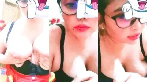Horny Desi Girlfriend Leaked MMS Shows Off Her Massive Natural Boobs