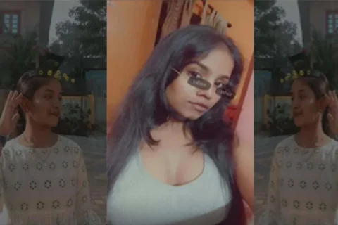 Dusky Teen Girl Showing Boobs on Snapchat