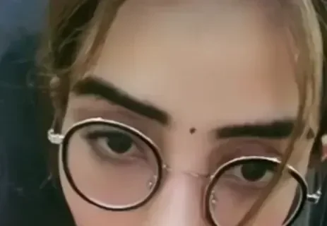 Extremely Beautiful Desi Girl Topless Pinching Her Nipples and Licking Her Boobs Sex Video