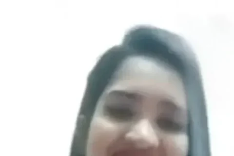 Hot Married Wife Strips Saree Goes Fully Nude Masturbating with Lipstick Bottle Sex Video
