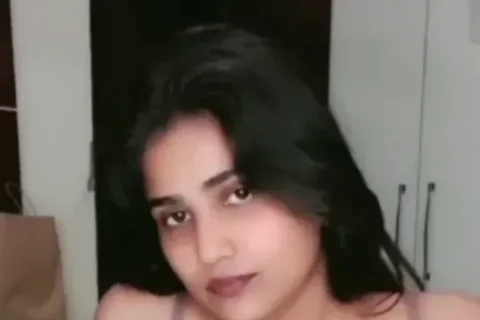 Bebo Tango Premium Show Flashing Her Big Boobs Live On Cam Sex Video