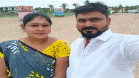 Tamil Aunty with Bull Chennai Sathish
