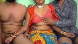 Hot Desi Bhabhis secret threesome with servants revealed Sex Video