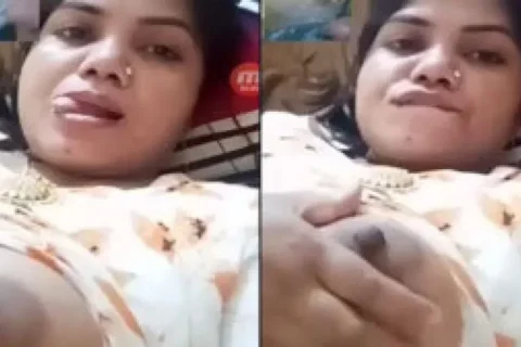 Bangladeshi housewife showing boobs on video call
