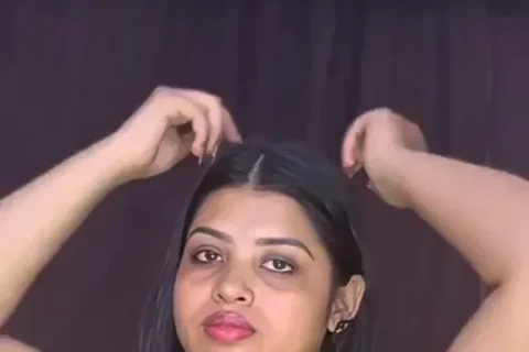 Superhot Desi Model Stripping Saree Pressing Huge Boobs And Rubbing Pussy