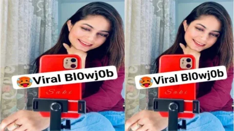Innocent Looking Girl Turnedout to be Sacking Expert Giving Amazing Blowjob with Hot Expressions