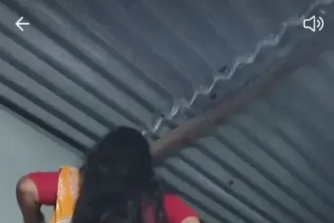 Desi Aunty Strips Live on Tango Uses Vibrator on Her Pussy and Cums Hard Sex Video