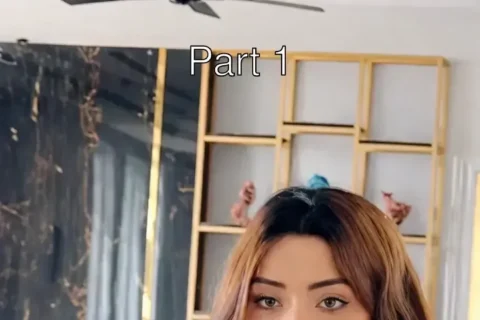 Pakistani Instagram Influencer Leaks Private Mirror Selfie Pressing Her Perfect Nude Boobs Part 1 Sex Video