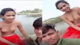 Hot Desi village girls secret outdoor bath selfie video Sex Video
