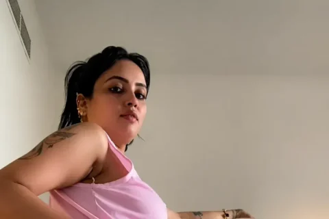 Horny Cam Babe Teasing Perfect Ass And Pressing Juicy Boobs On Tango Show Sex Video