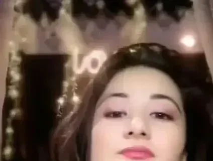 Gorgeous Cam Babe Slips Her Nipples Teases Cleavage And Sexy Ass On Tango Show Sex Video