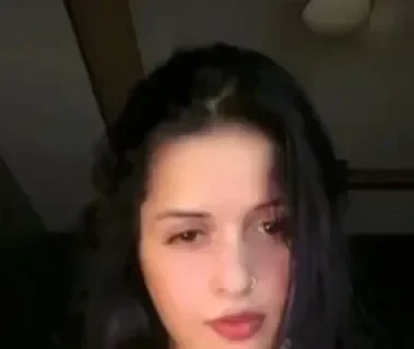 Beautiful Indian Girl on Tango Live Showing Huge Boobs and Teasing Her Horny Fans Sex Video