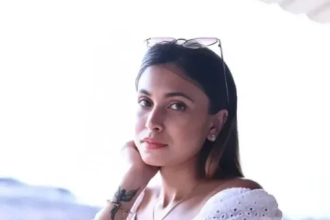 Insta Model Sarmishtha Sarkar Lesbian BDSM Video Tongues Licking, Tops Stripped, Boobs Out Sex Video